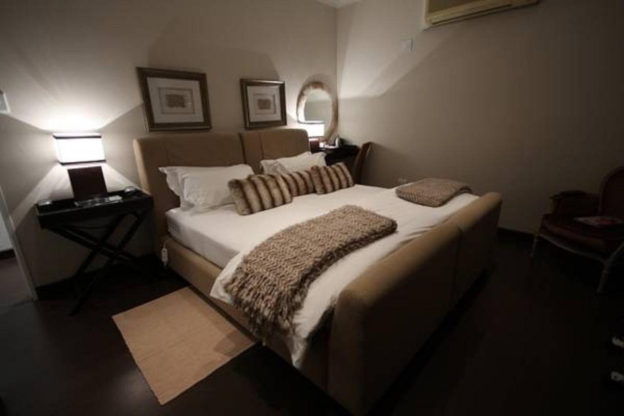 Dundi Lodge Augrabies Bagian luar foto