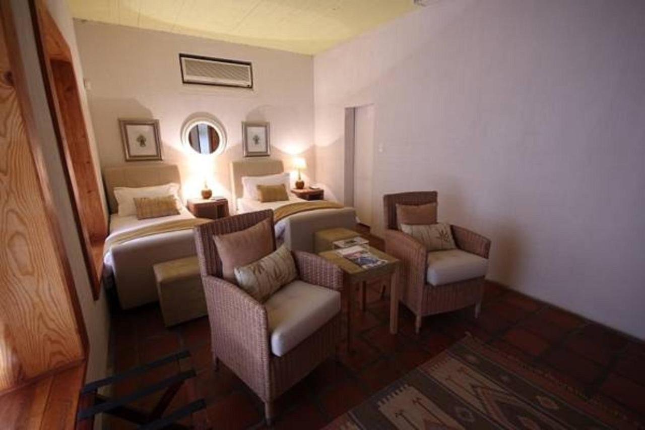 Dundi Lodge Augrabies Bagian luar foto